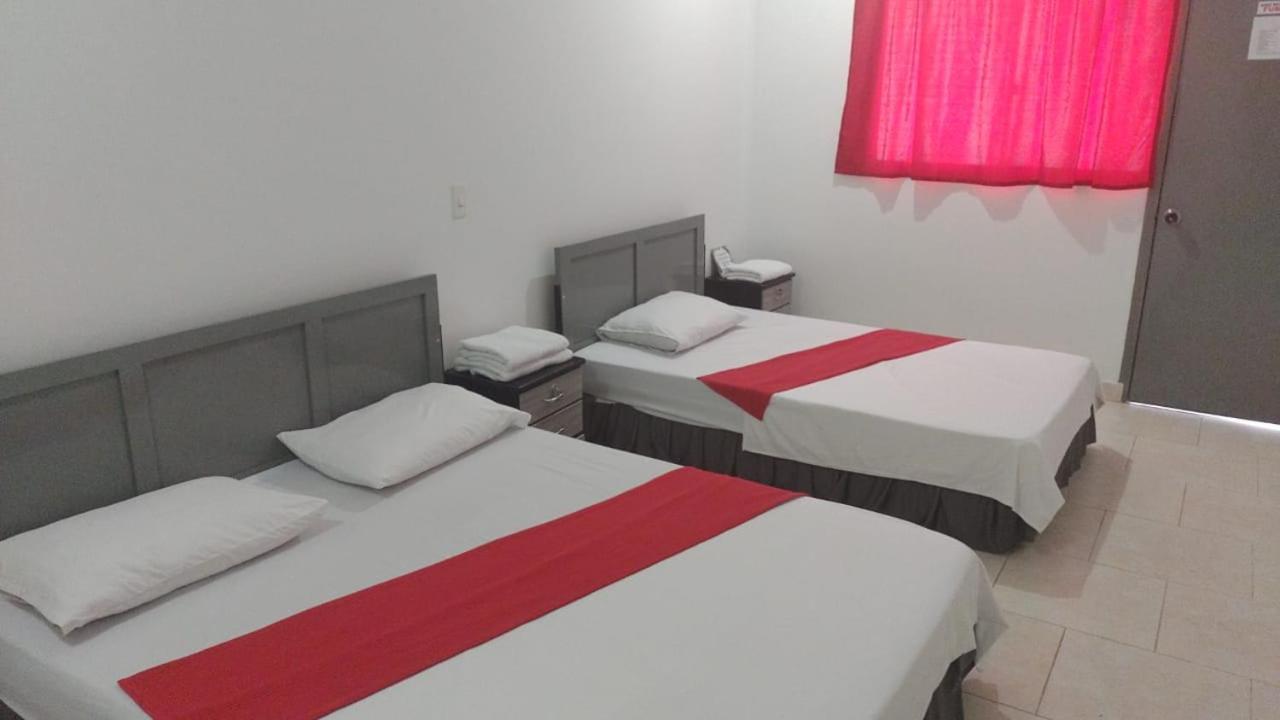 Hotel Gueicer Кукута Экстерьер фото