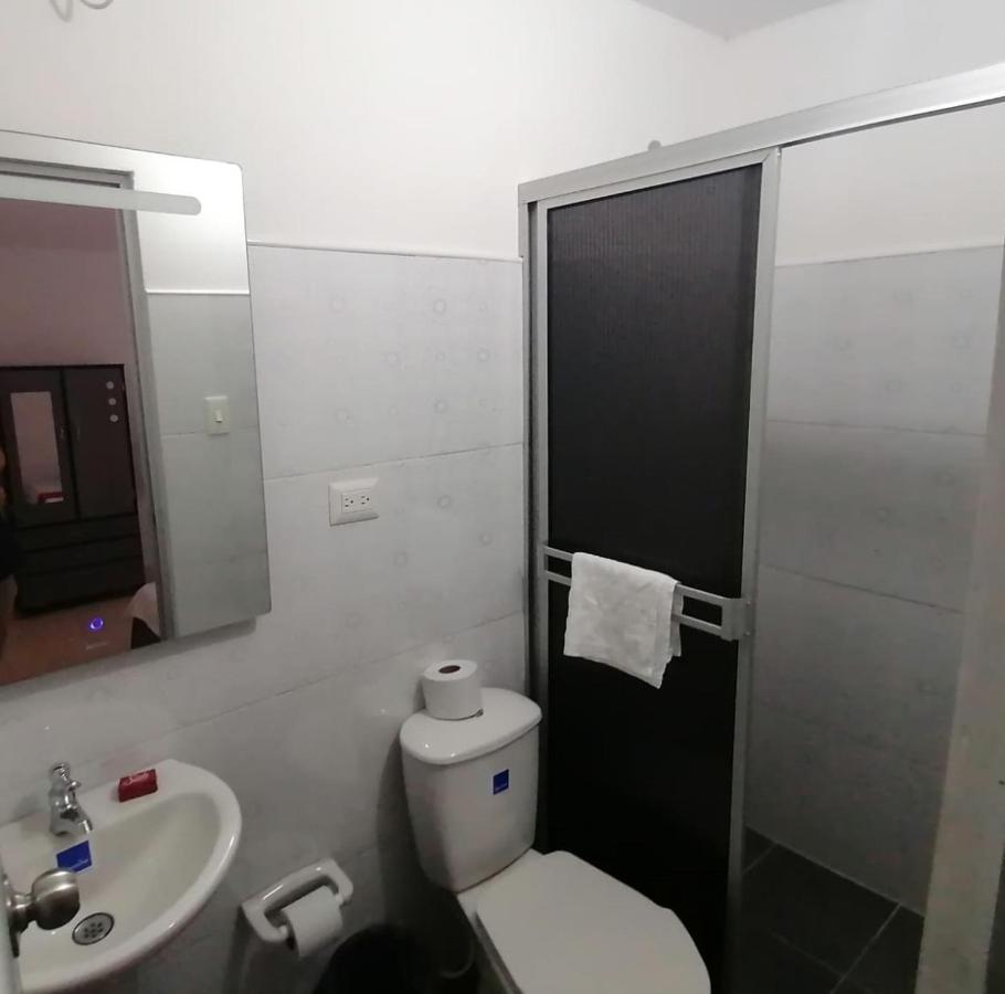Hotel Gueicer Кукута Экстерьер фото