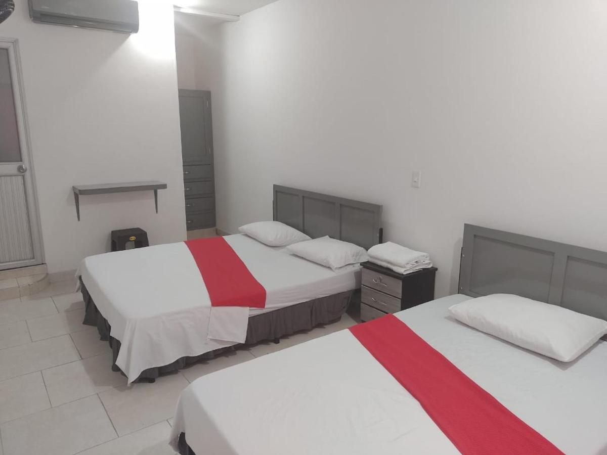 Hotel Gueicer Кукута Экстерьер фото